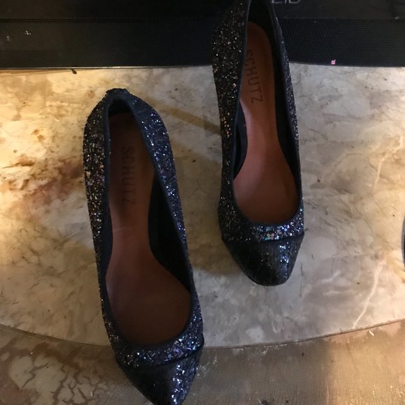 Shultz Shiny Heels Sz 5 - Picture 9 of 16